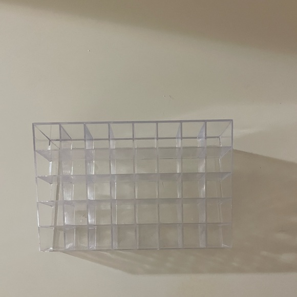 lipstick organizer - Picture 2 of 2